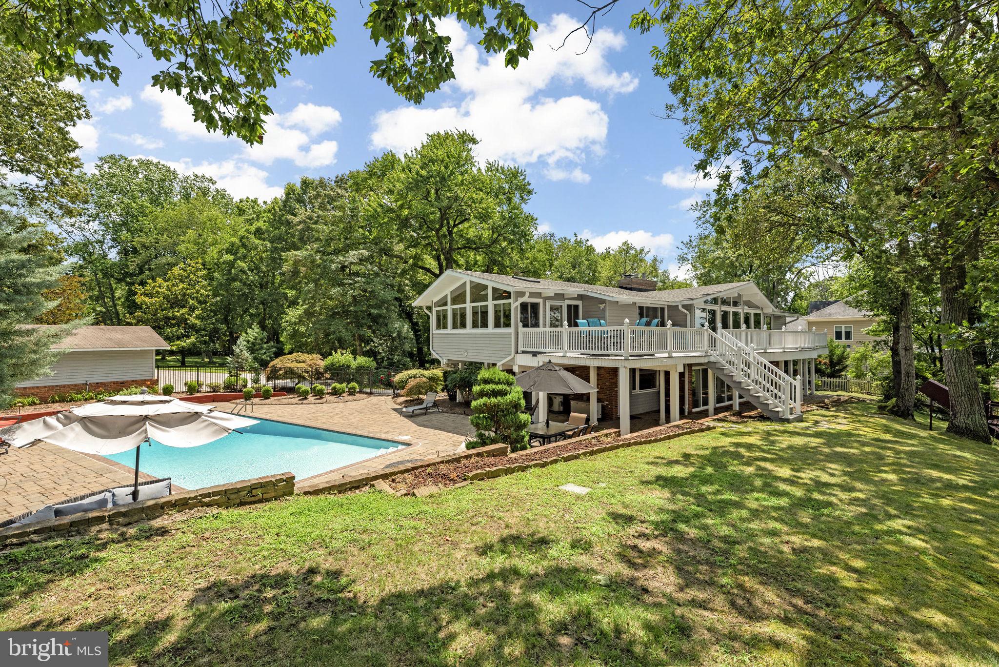 SOUTHWATER POINT - Residential