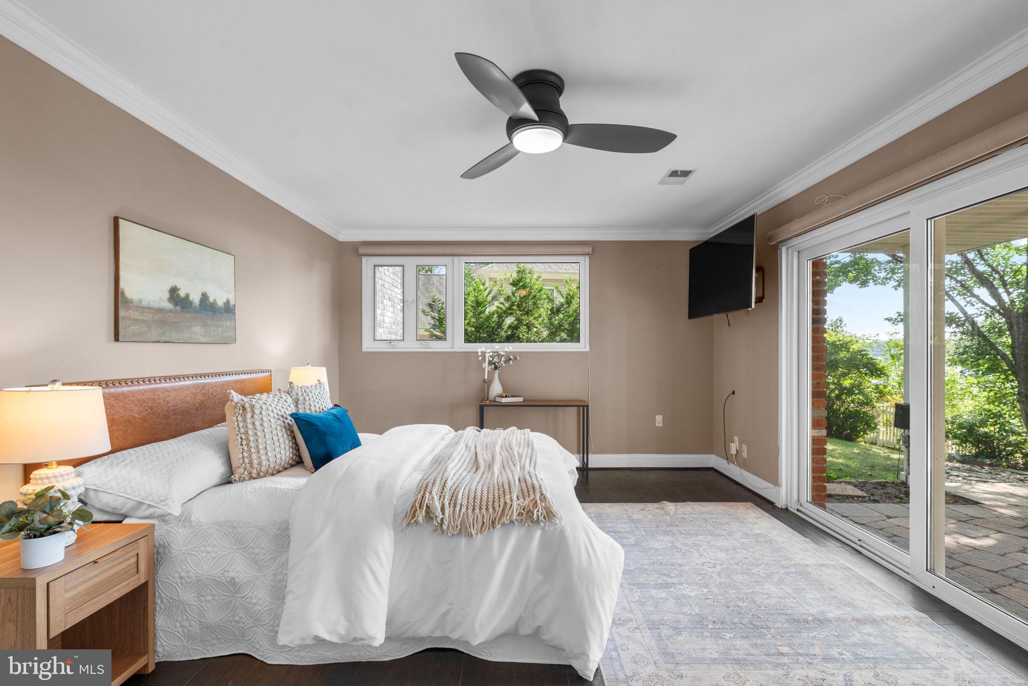 SOUTHWATER POINT - Residential