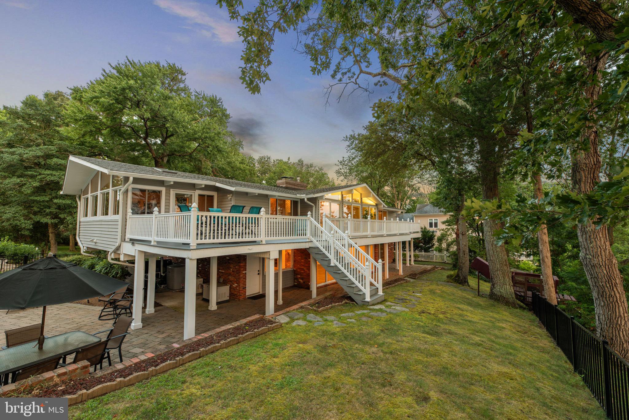 SOUTHWATER POINT - Residential