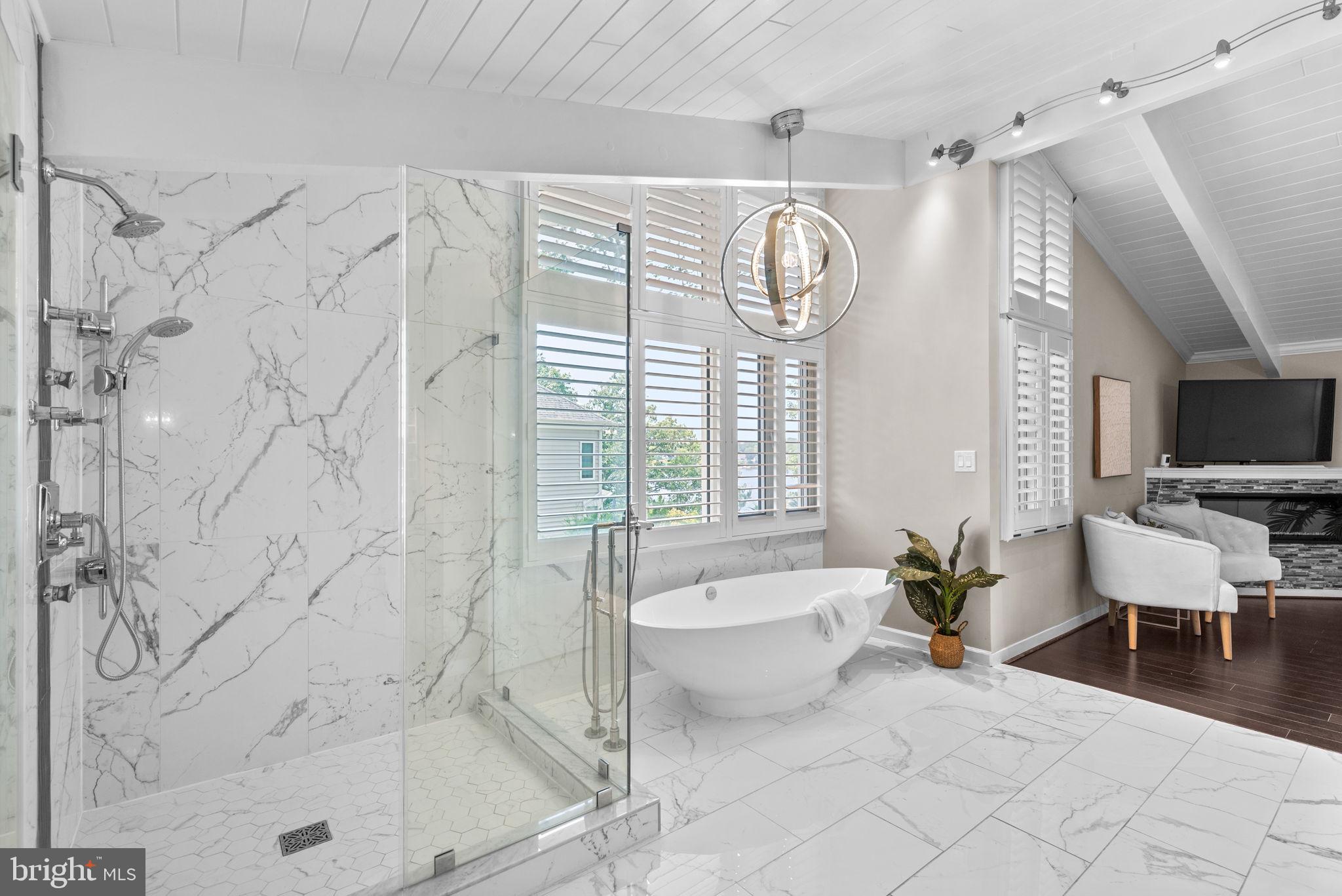 SOUTHWATER POINT - Residential