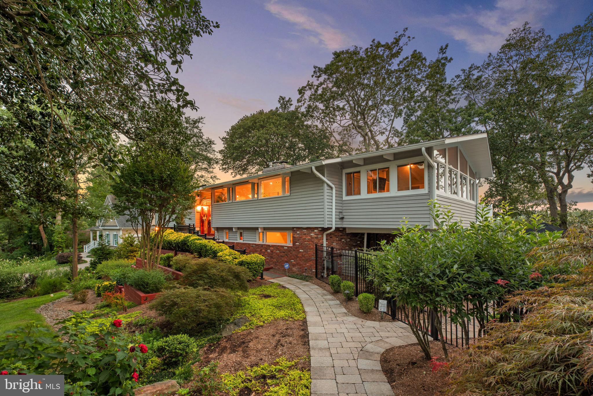 SOUTHWATER POINT - Residential