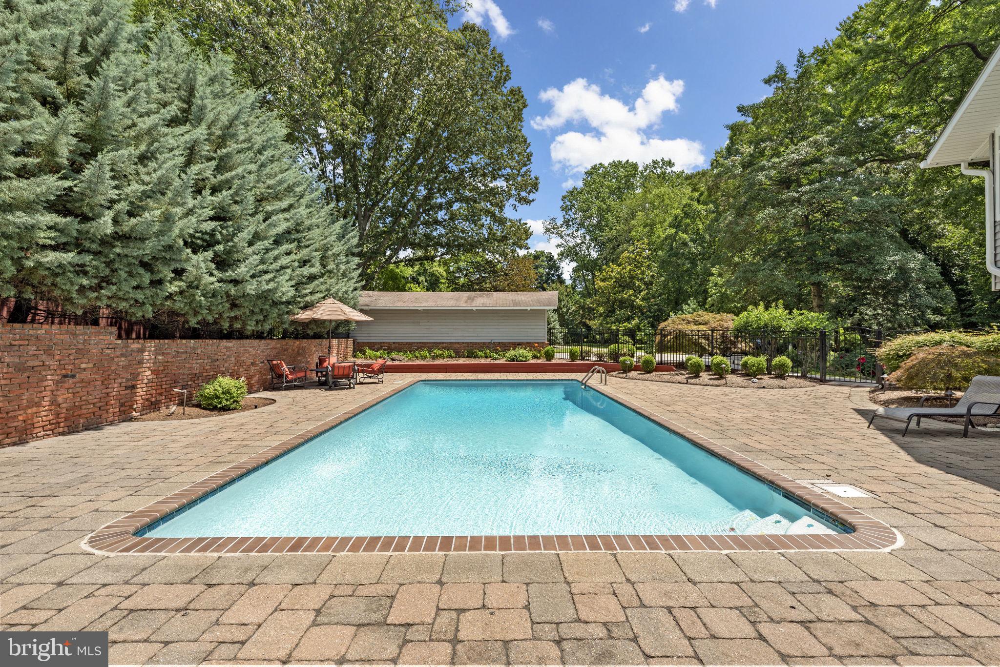 SOUTHWATER POINT - Residential