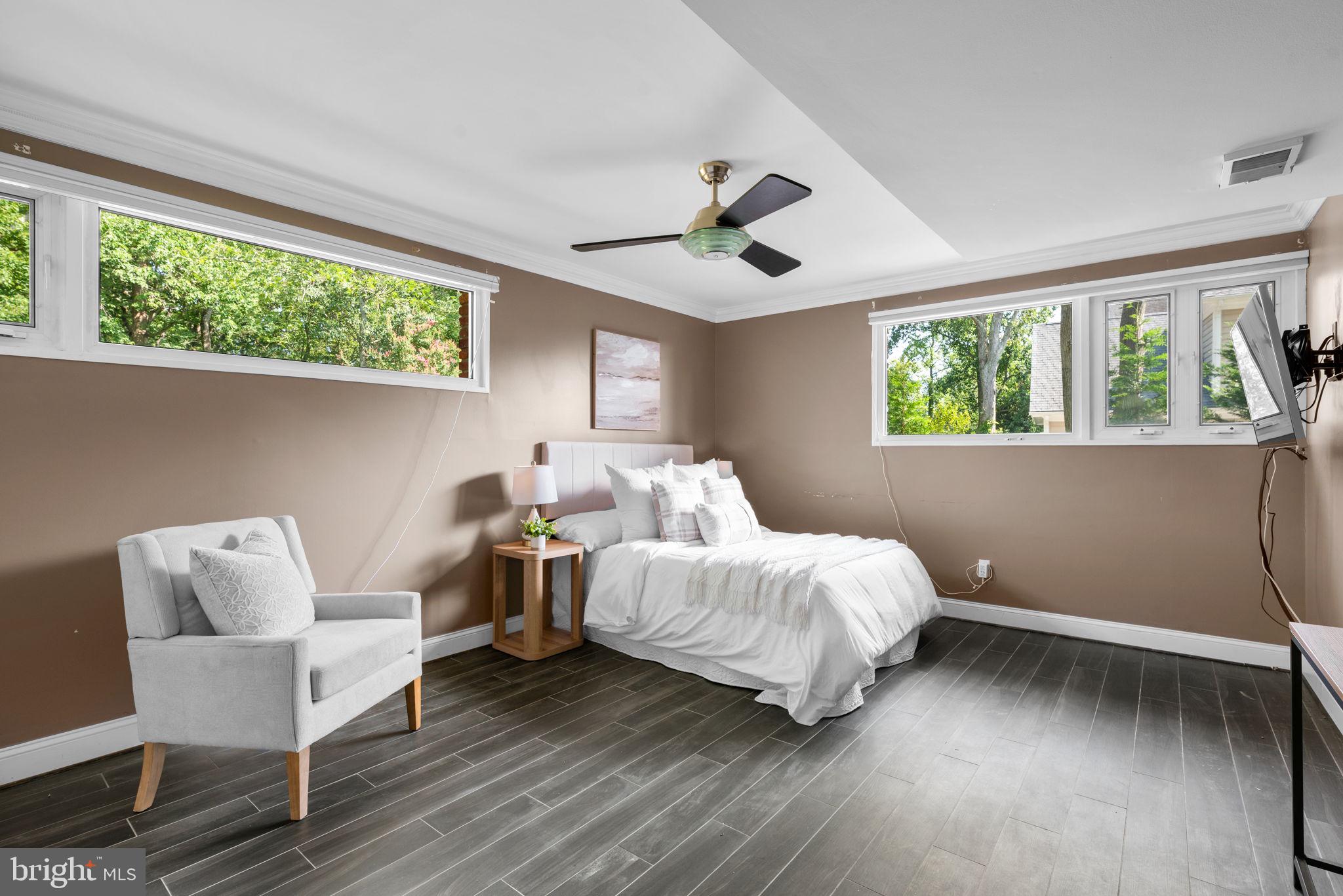 SOUTHWATER POINT - Residential