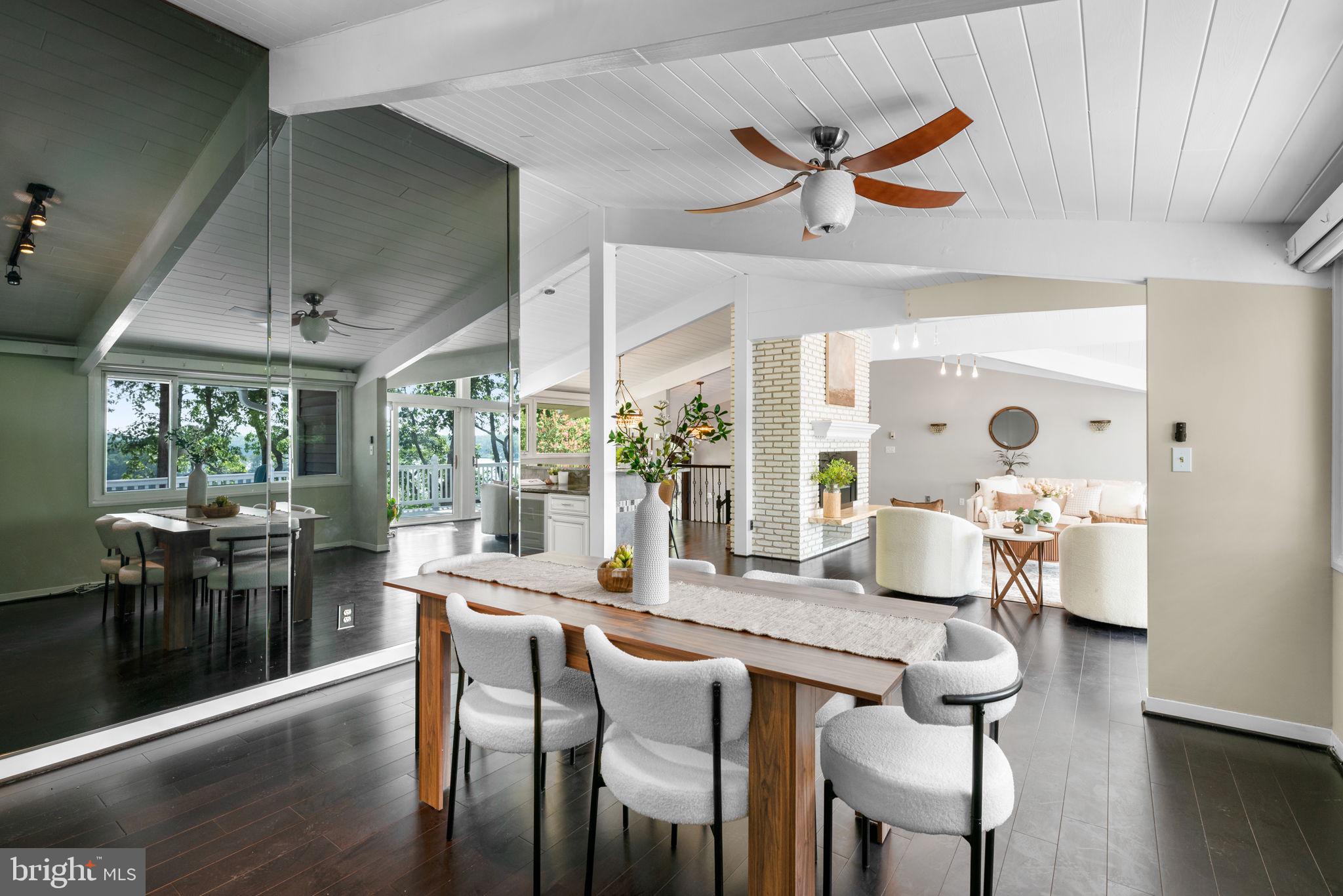 SOUTHWATER POINT - Residential