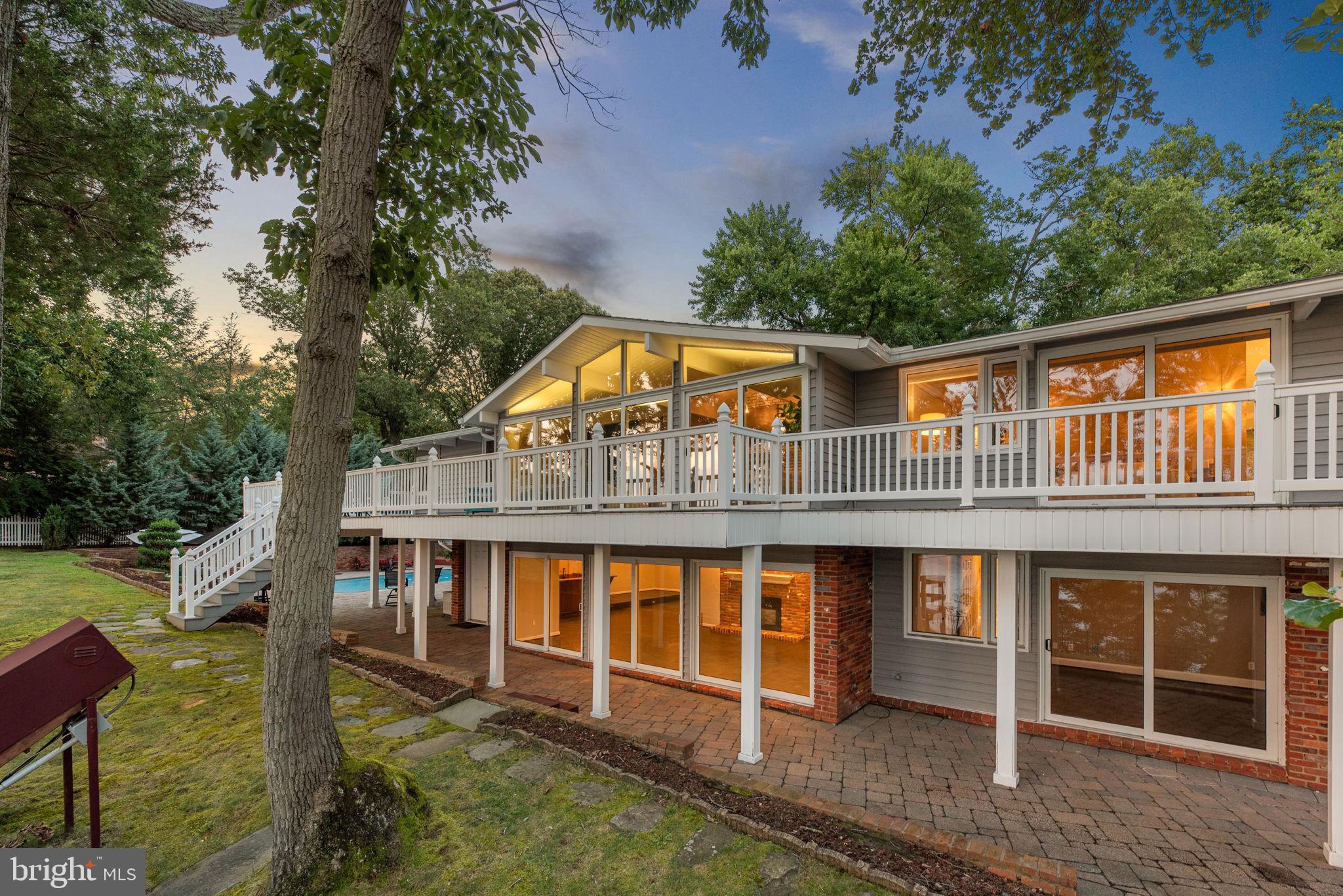 SOUTHWATER POINT - Residential