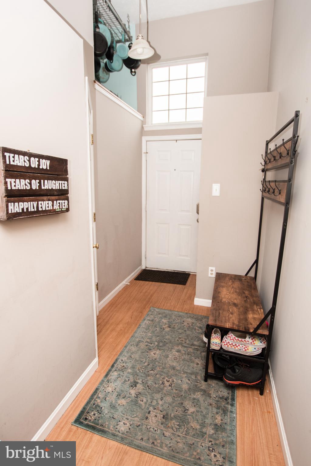 SMALL CROSSINGS - Residential