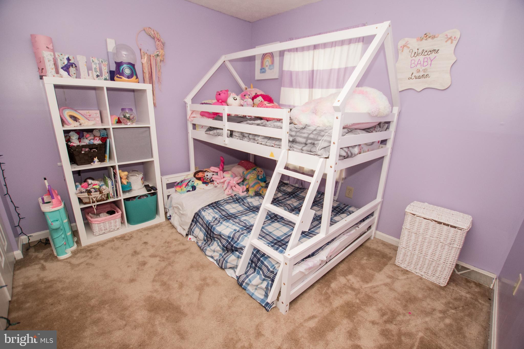 SMALL CROSSINGS - Residential