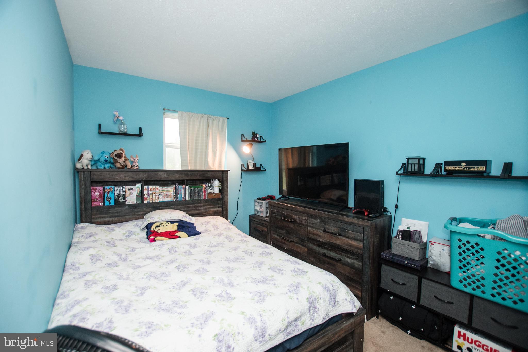 SMALL CROSSINGS - Residential