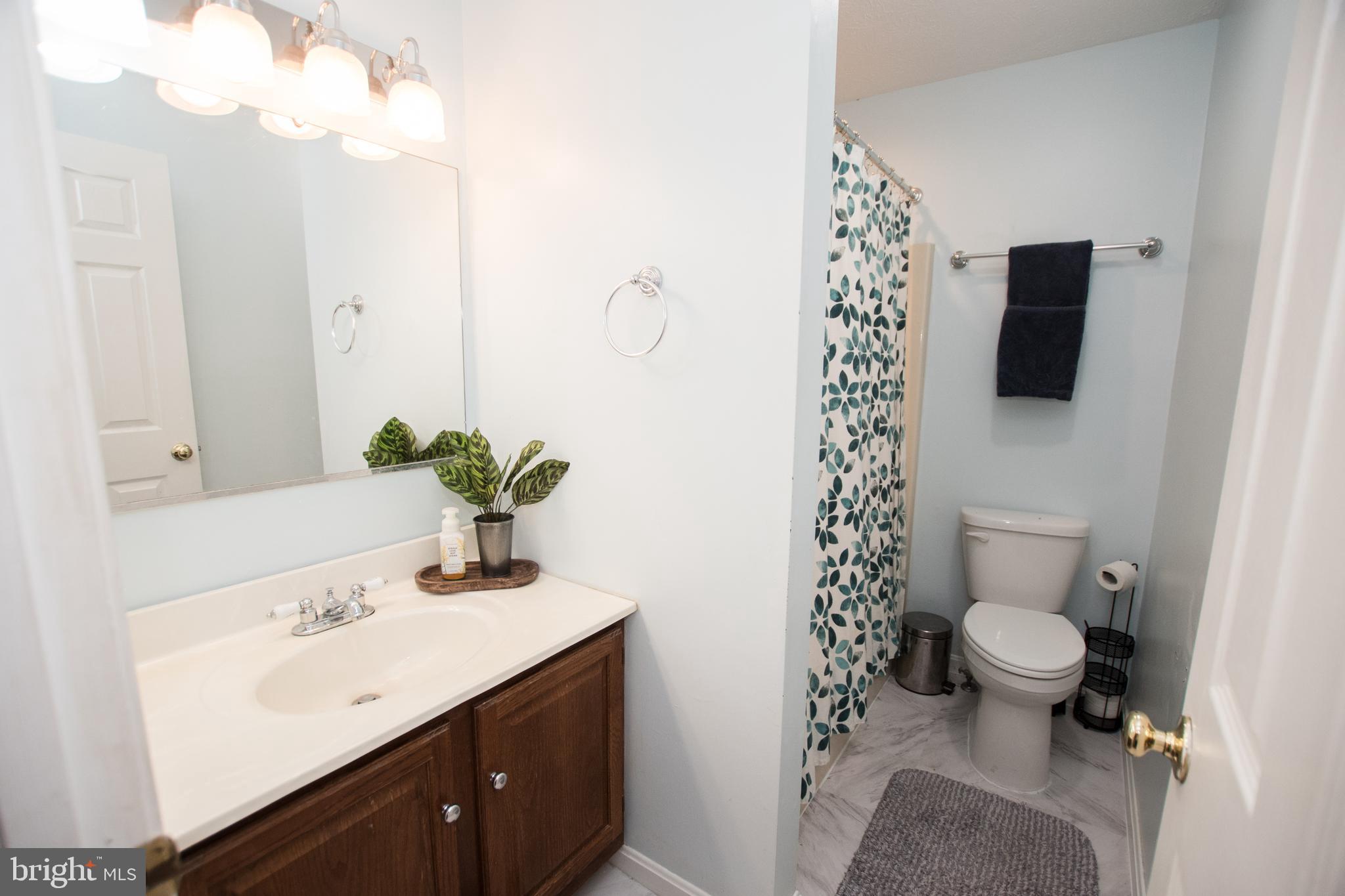 SMALL CROSSINGS - Residential