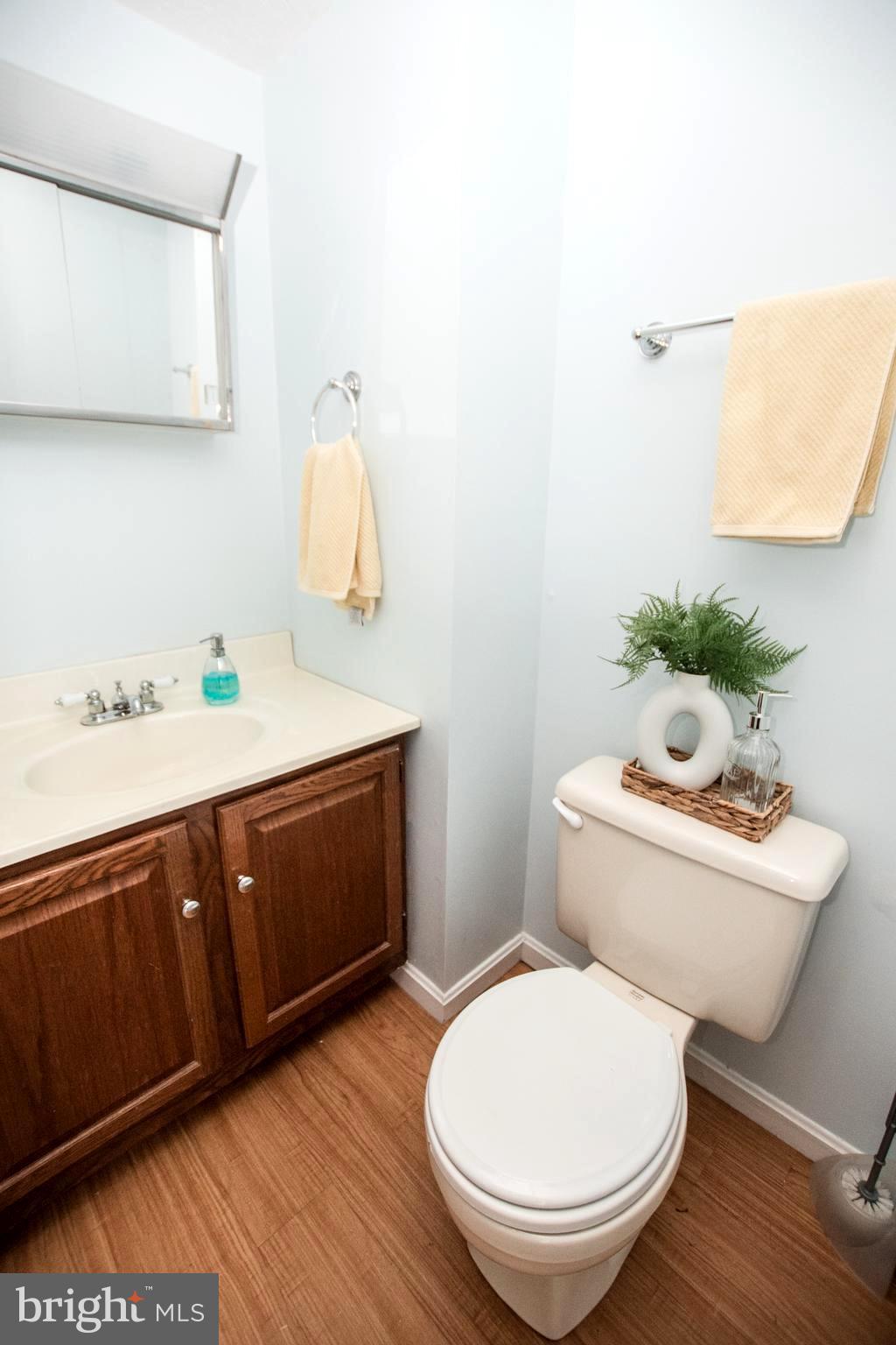 SMALL CROSSINGS - Residential