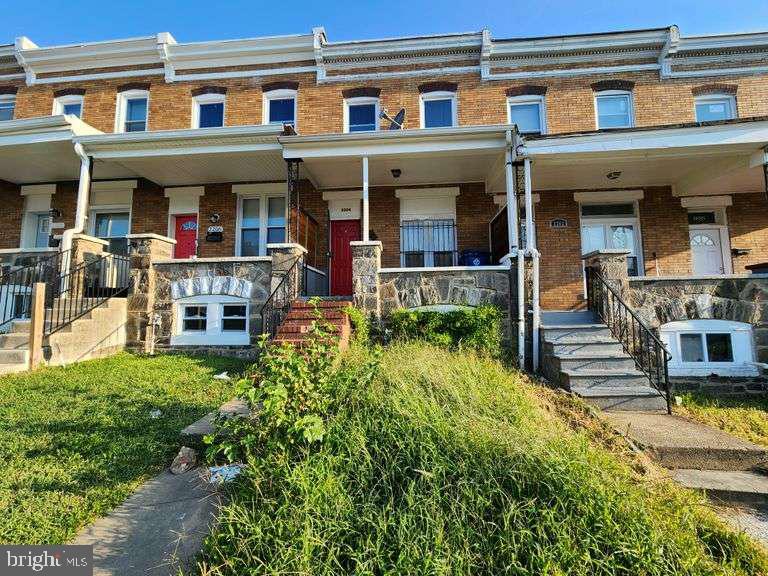 ONLINE AUCTION: Bidding begins 06/17/2025 @ 11:00 AM. Bidding ends 06/19/2025 @ 12:20 PM. List price is the suggested starting bid.
Deposit: $10,000.
2 Story Porch-Front Townhouse located in the Coppin Heights area of Baltimore City. Residents can enjoy the nearby attractions such as Coppin State University, Mondawmin Mall, Druid Hill Park, Penn North Metro Station, & Walbrook Junction Shopping Center. Easy Access to Major Traffic Artery North Ave. Property is vacant.
