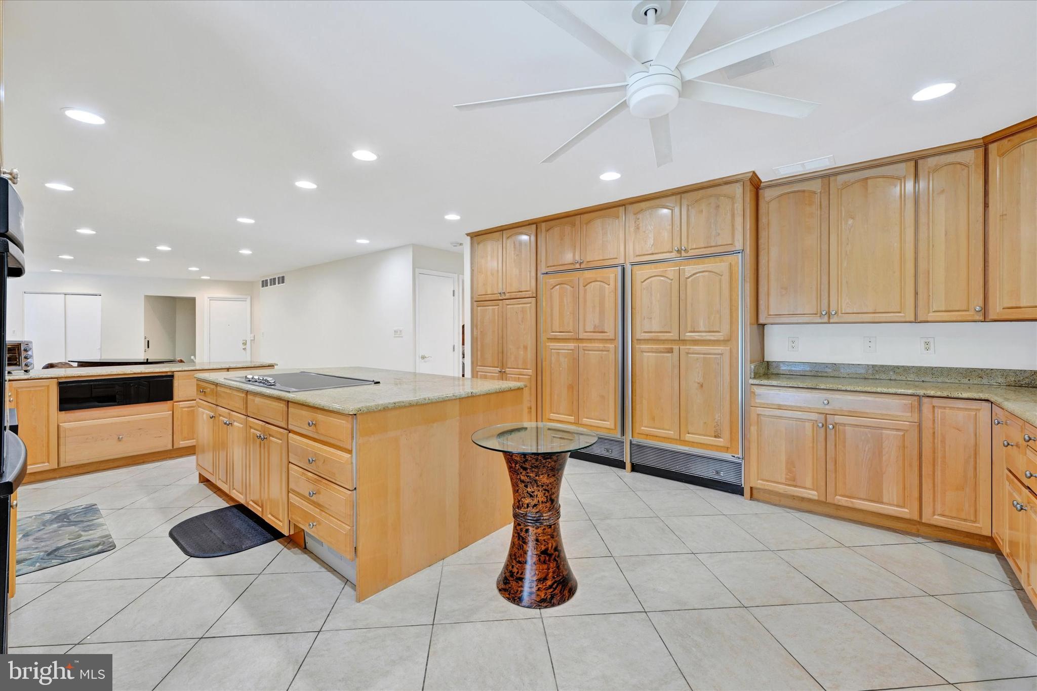 VELVET RIDGE - Residential