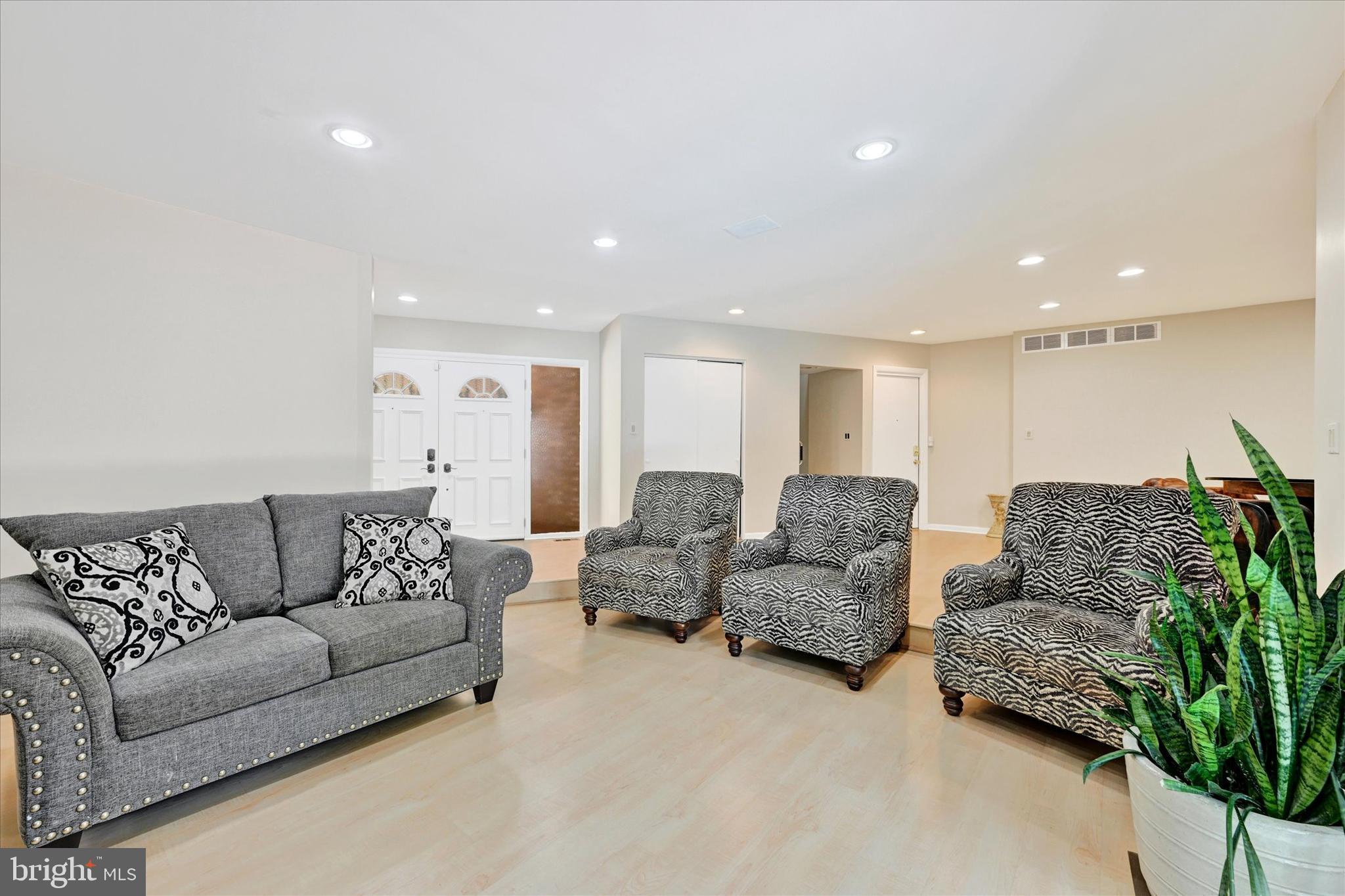 2304 VELVET RIDGE DRIVE