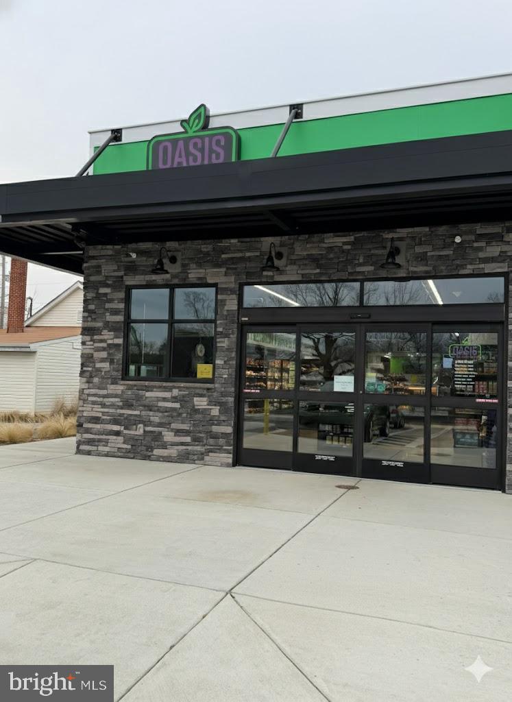 F E MATTINGLY - Residential