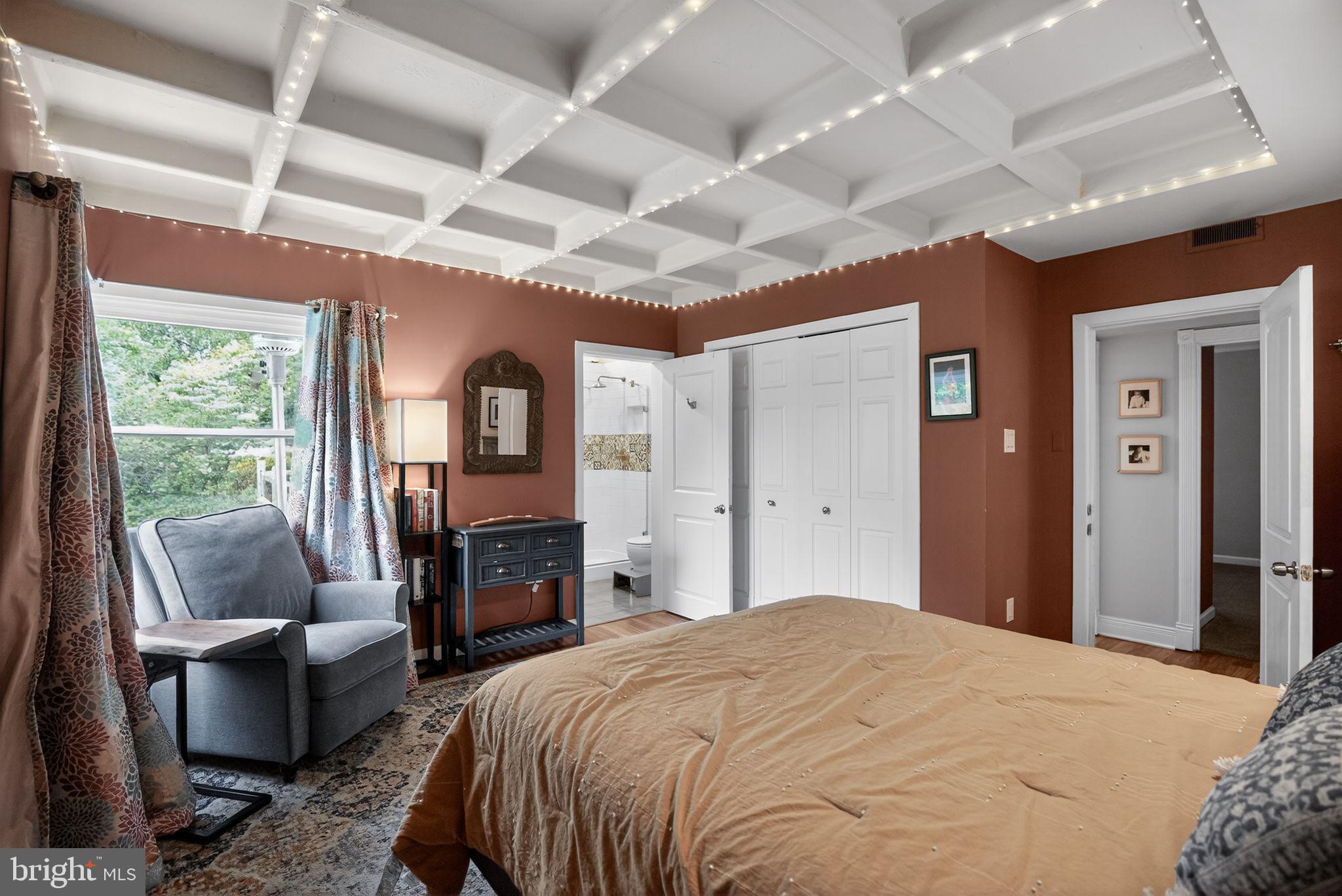 GLENSIDE - Residential