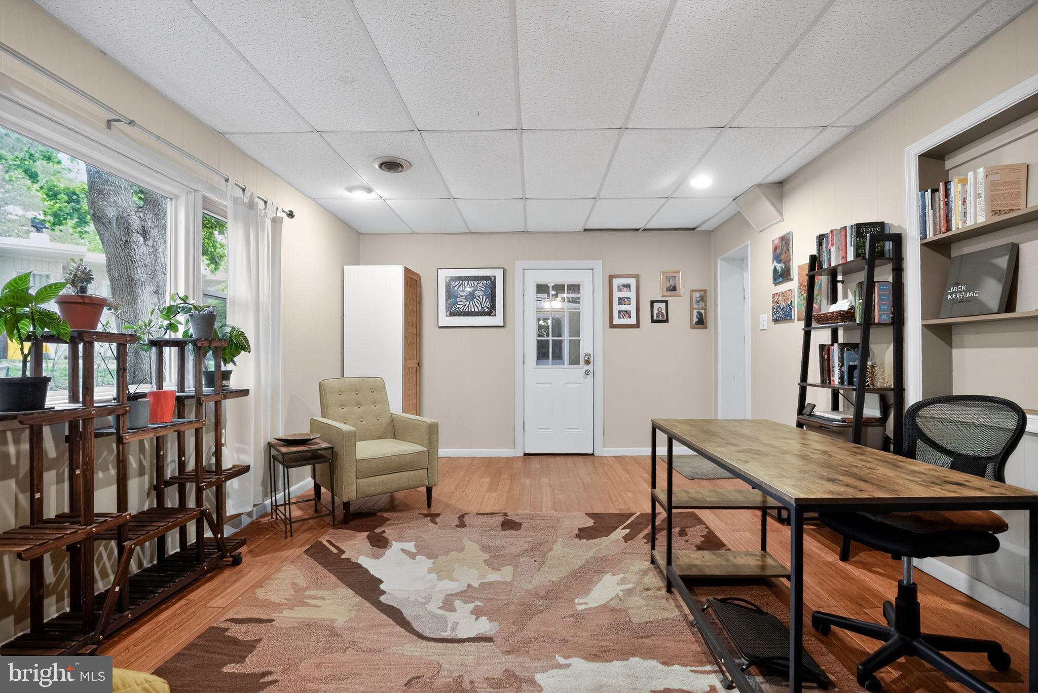 GLENSIDE - Residential