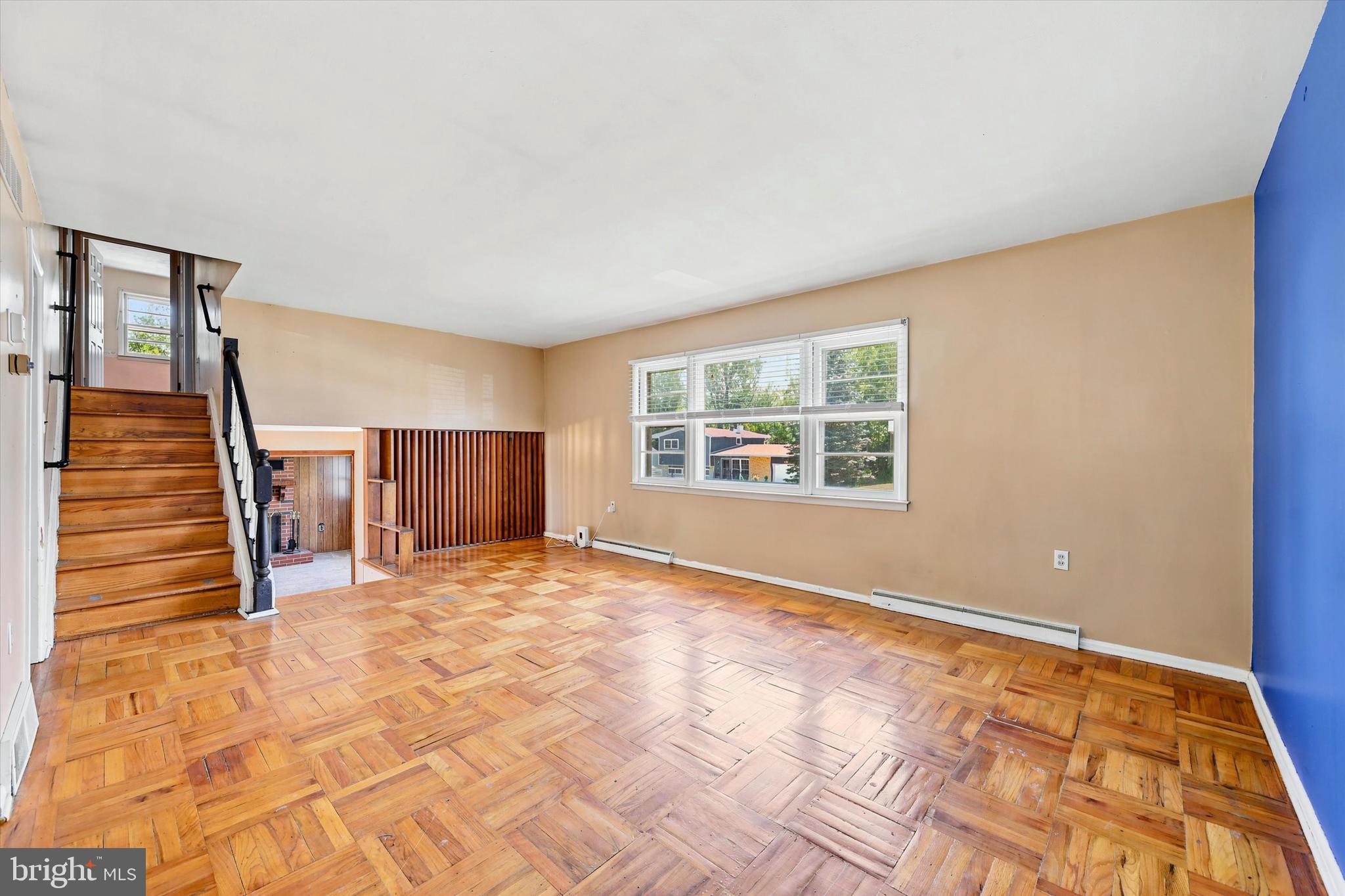 111 WENTWORTH DRIVE