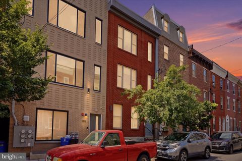 Condo For Sale - 1314 N 6th Street #2R<br/> PHILADELPHIA, PA 19122