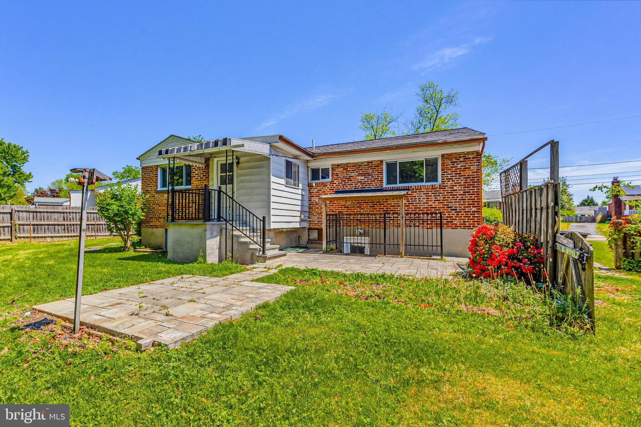 WHEATON WOODS - Residential