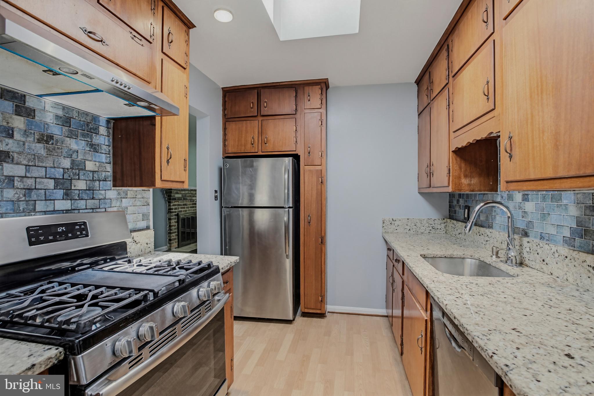 WHEATON WOODS - Residential