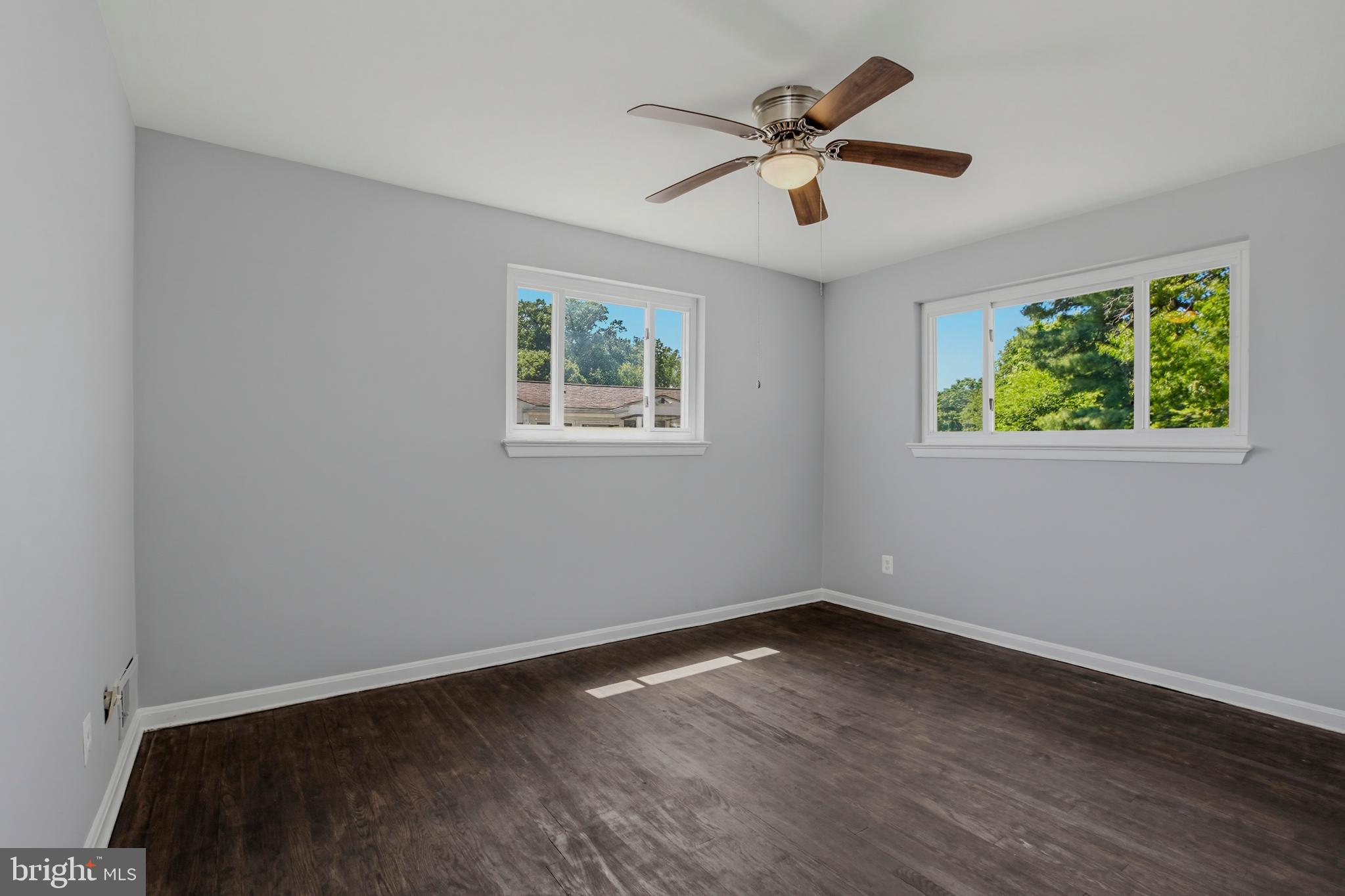 WHEATON WOODS - Residential