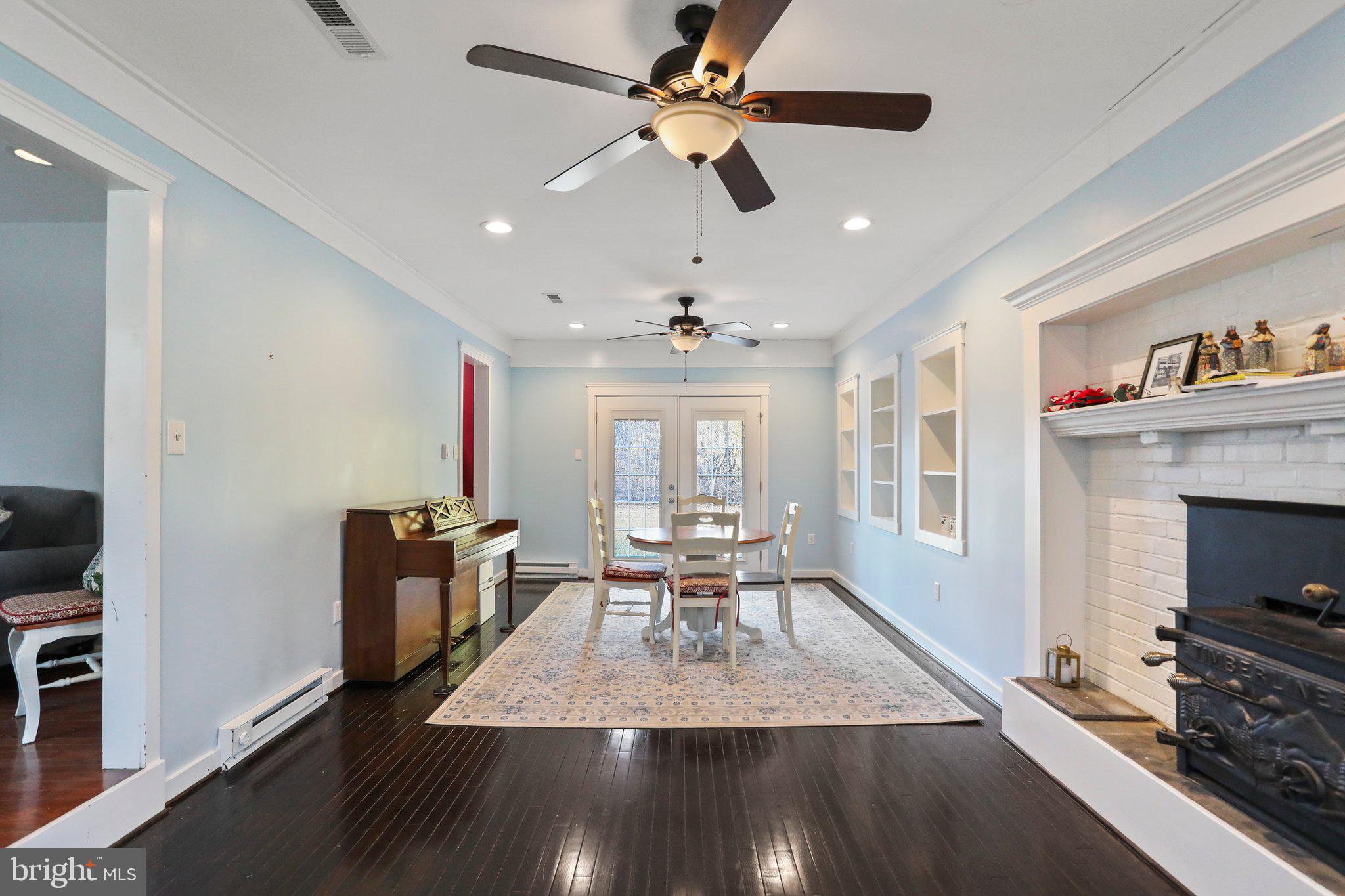 ZIGLER ESTATES - Residential