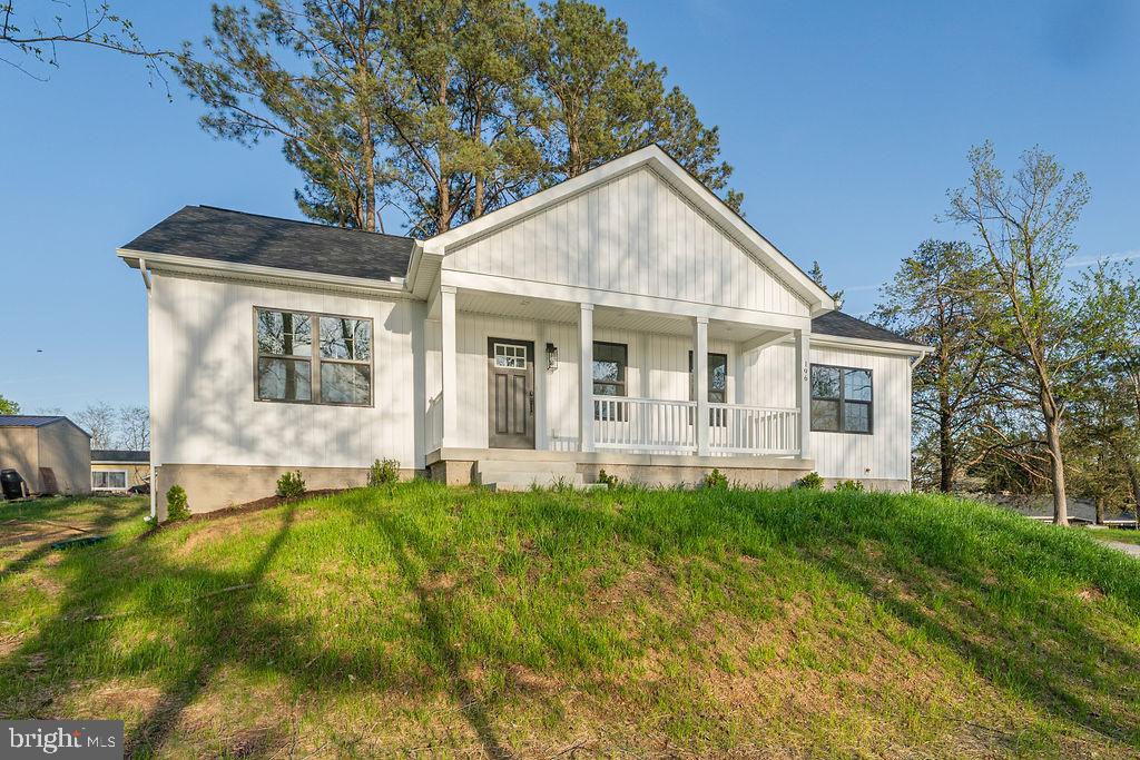 BLUE RIDGE SHORES - Residential