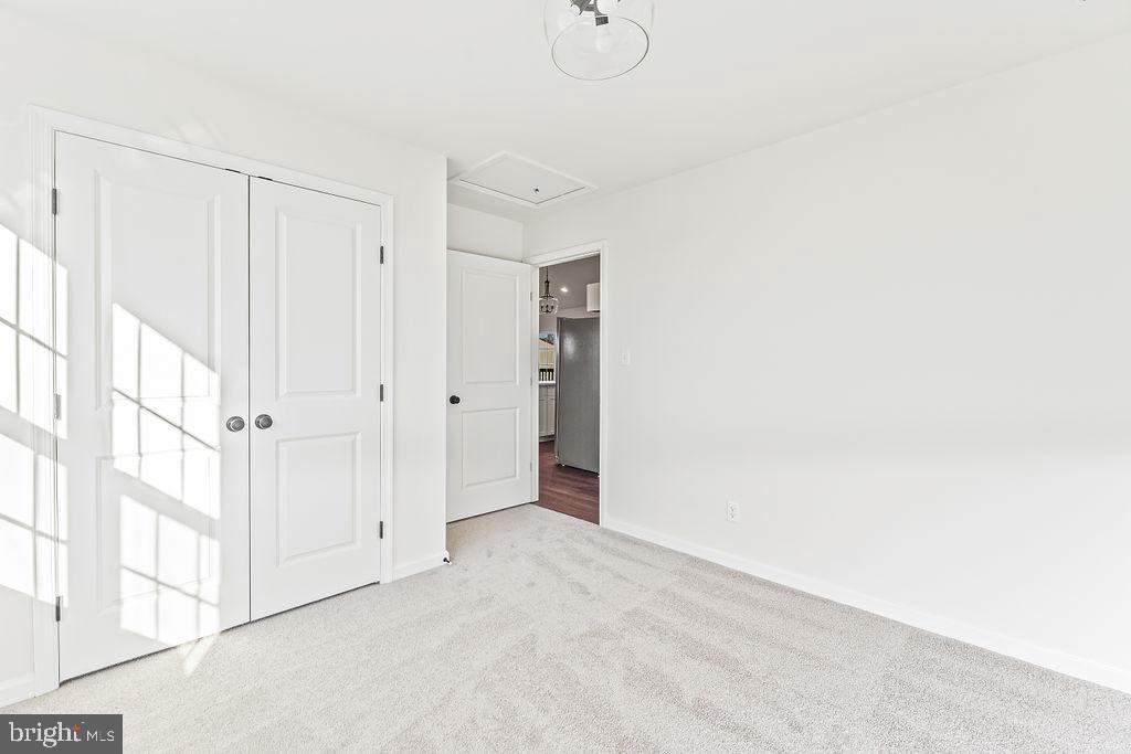 BLUE RIDGE SHORES - Residential