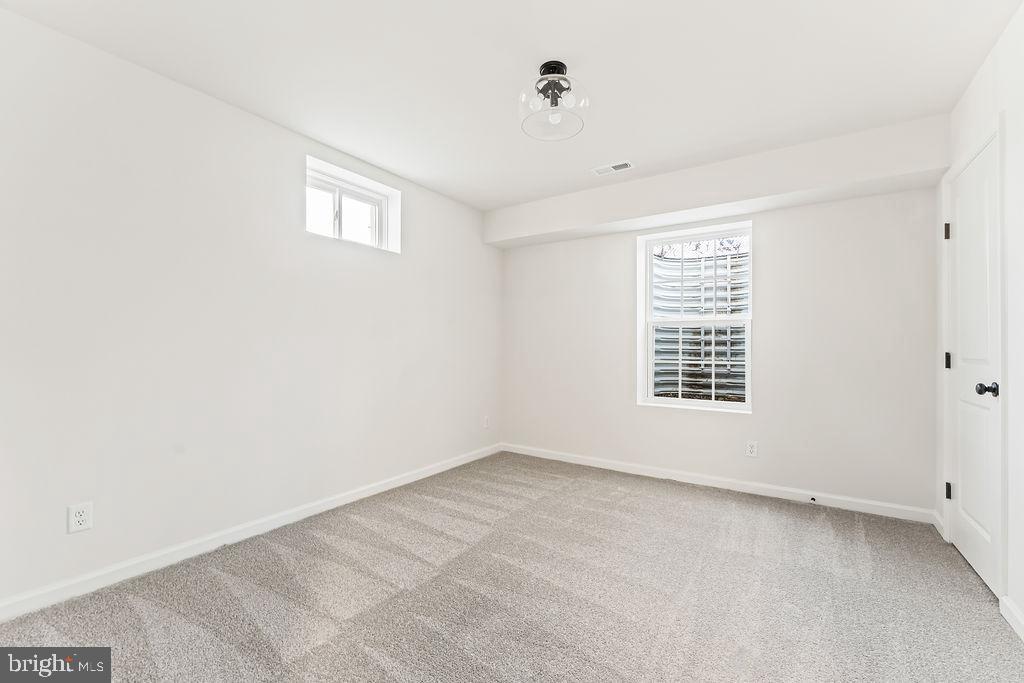 BLUE RIDGE SHORES - Residential