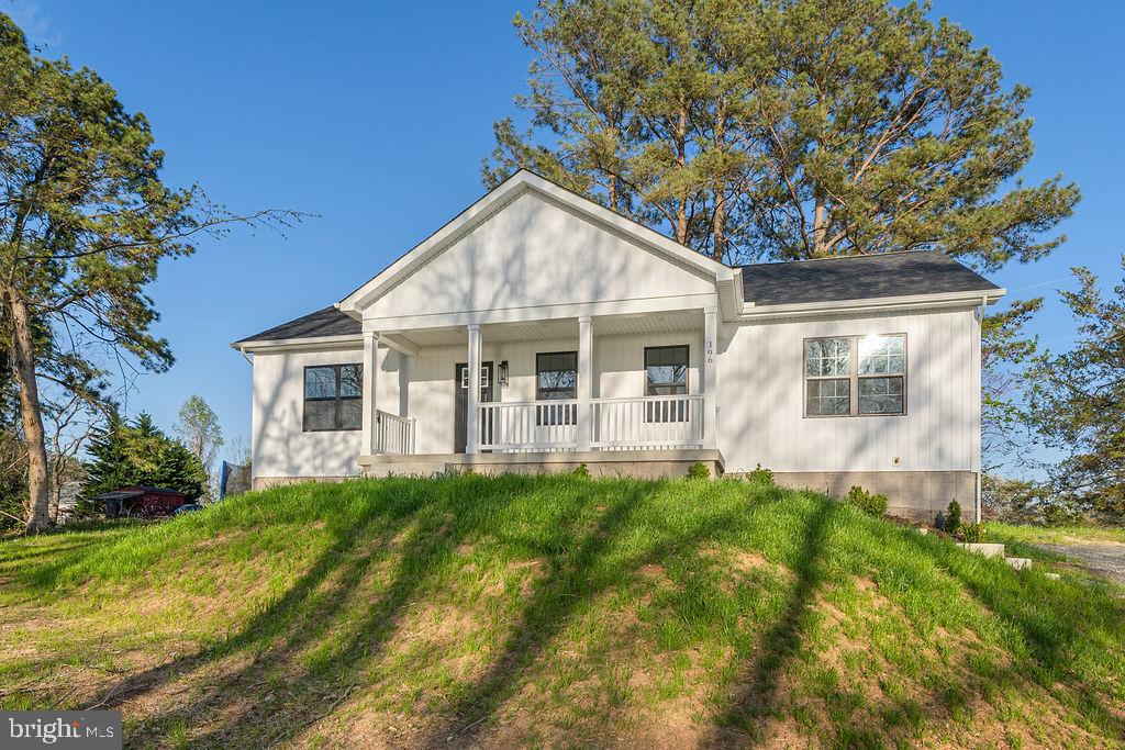 BLUE RIDGE SHORES - Residential