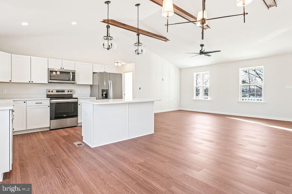 BLUE RIDGE SHORES - Residential