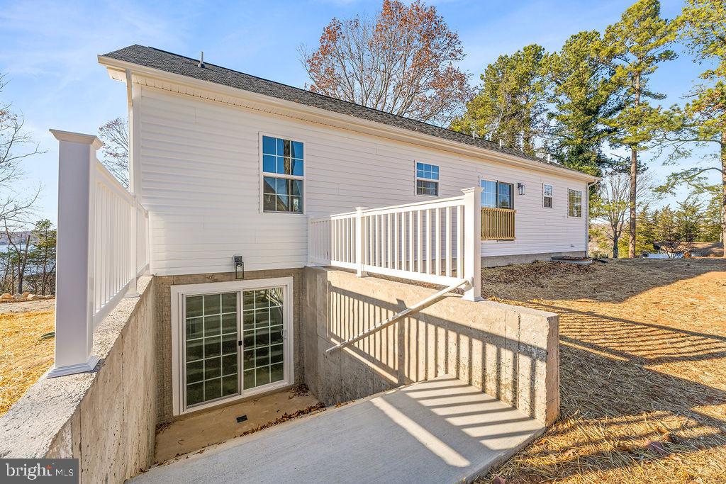 BLUE RIDGE SHORES - Residential