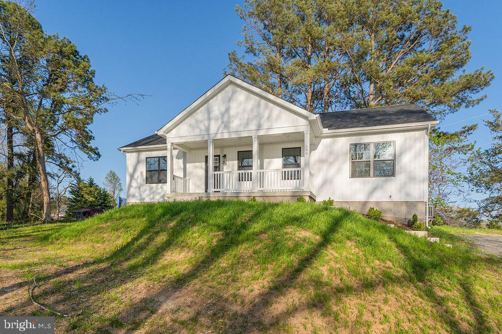 BLUE RIDGE SHORES - Residential