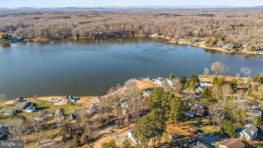 BLUE RIDGE SHORES - Residential