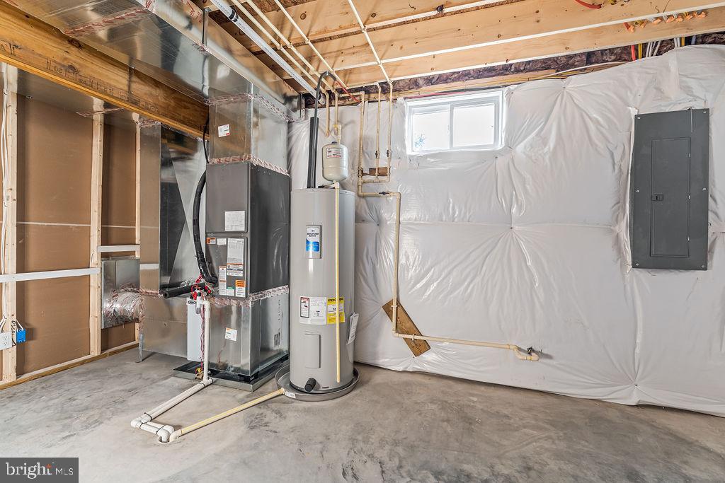 BLUE RIDGE SHORES - Residential