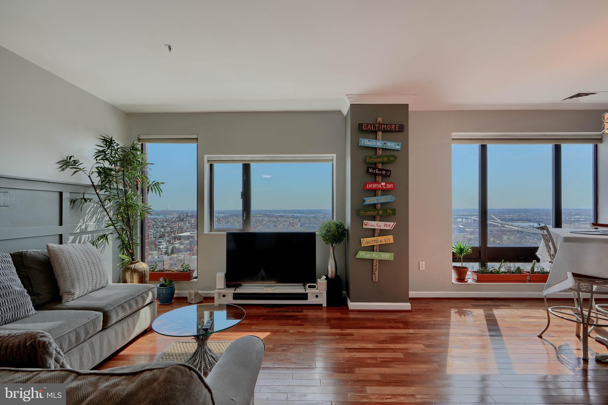 THE TOWERS - Residential