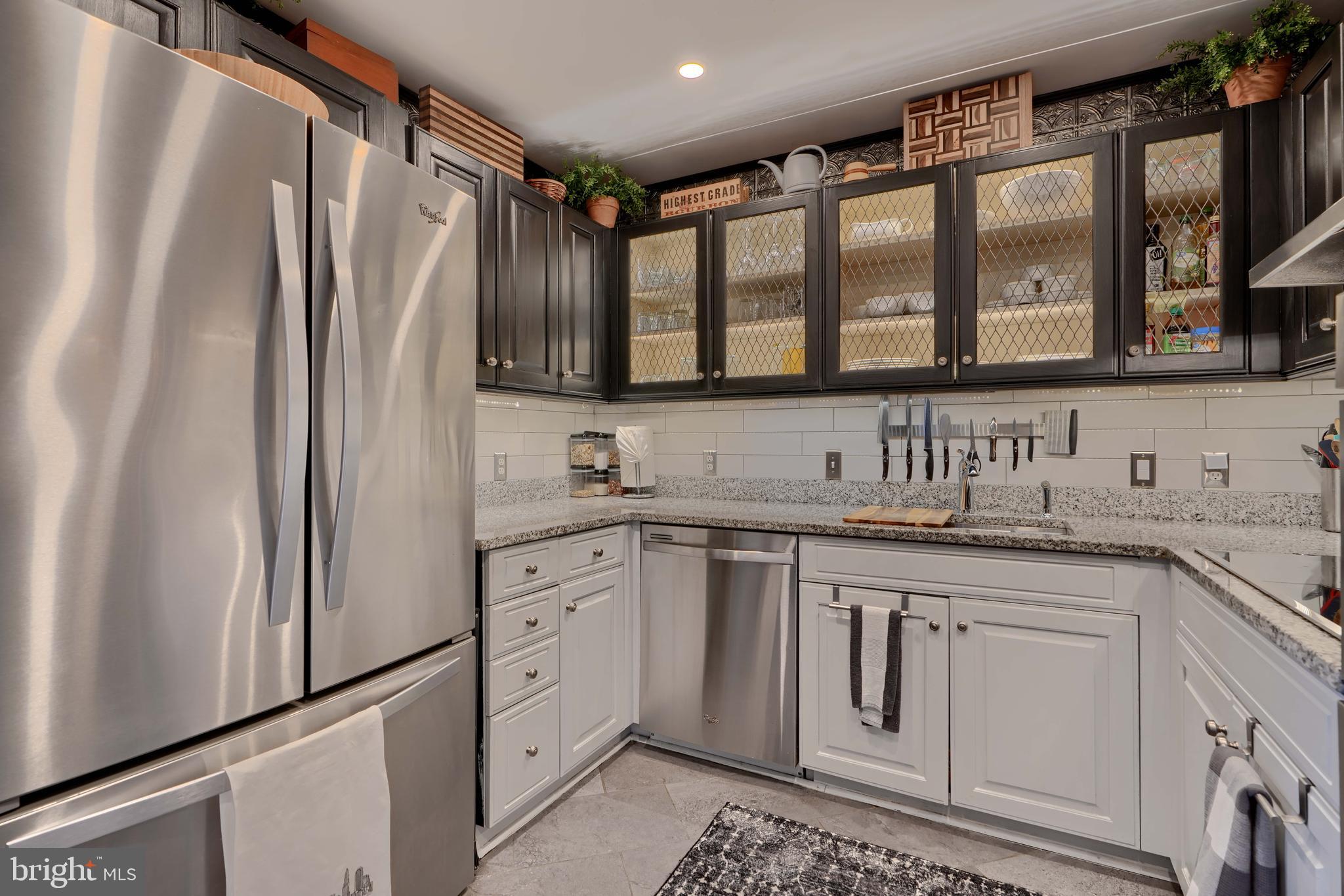 THE TOWERS - Residential