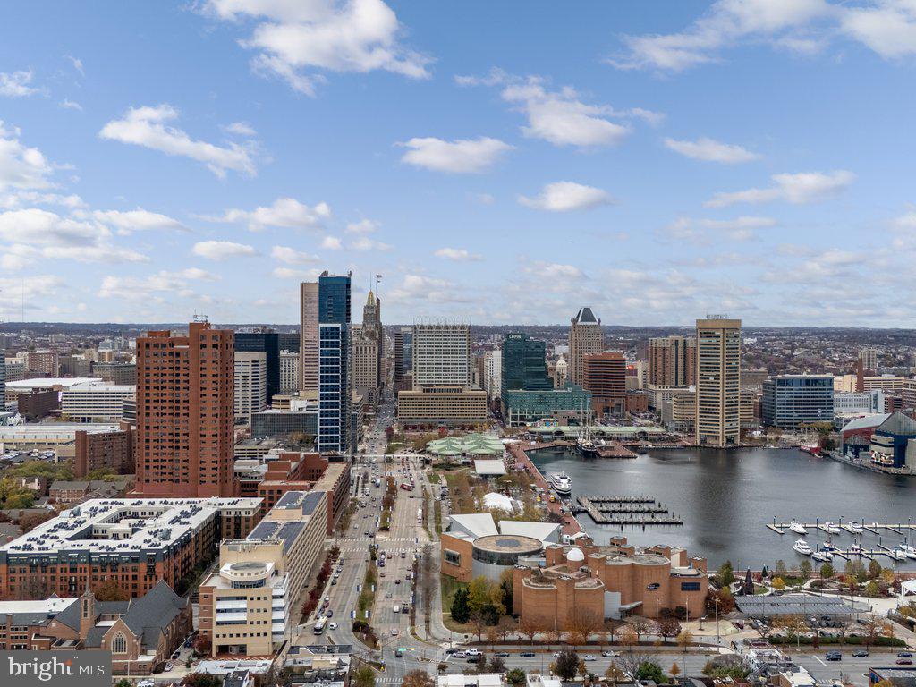 THE TOWERS - Residential