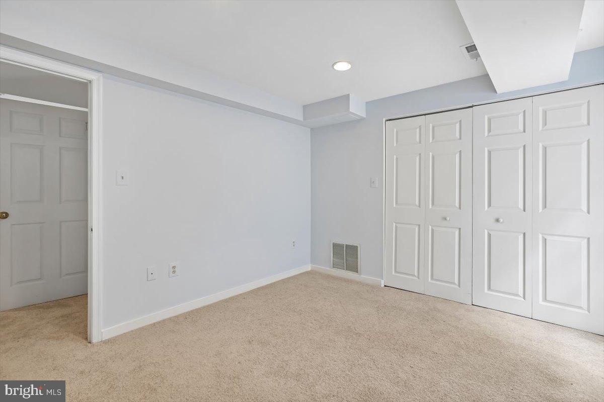 CHEVY CHASE - Residential