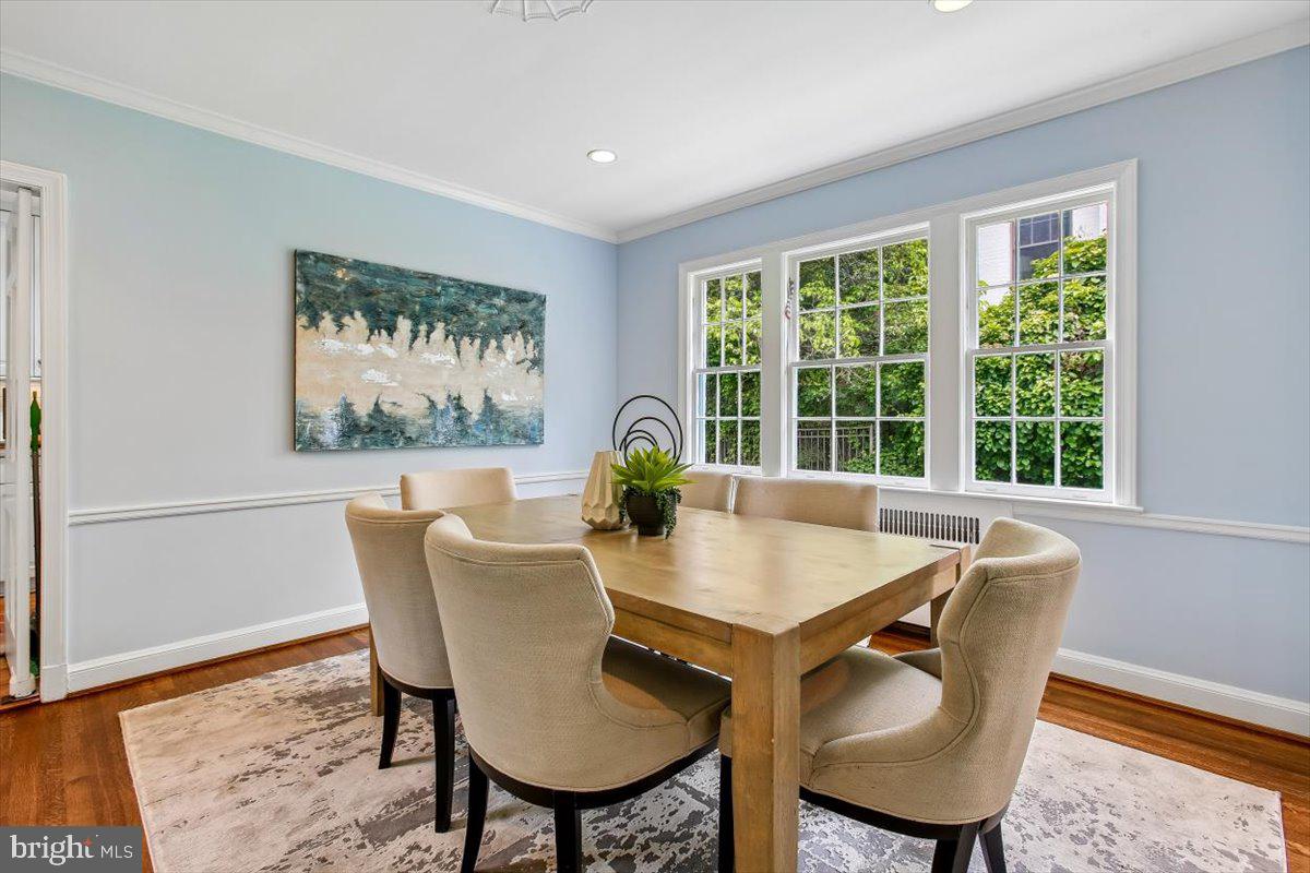 CHEVY CHASE - Residential