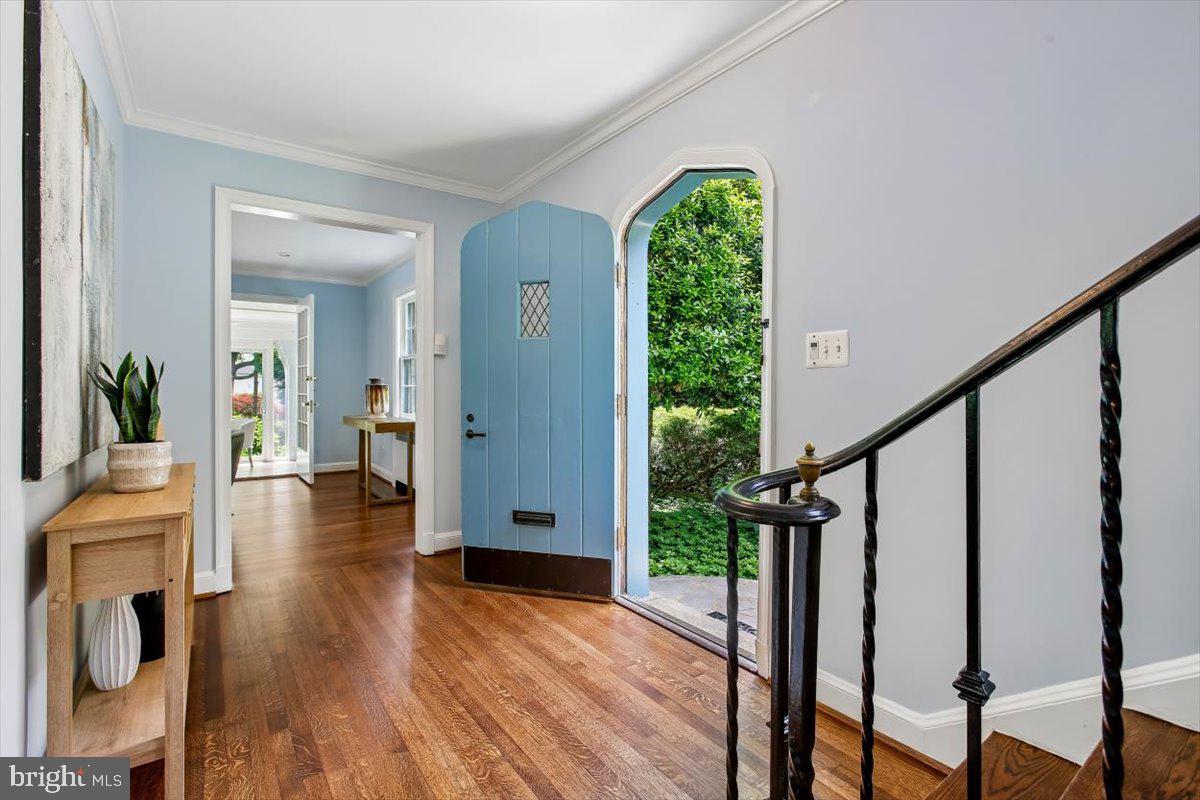 CHEVY CHASE - Residential