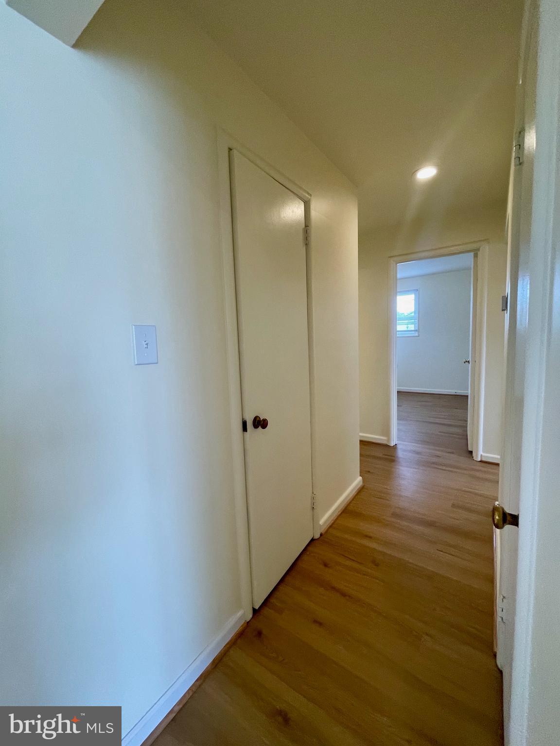 CONNECTICUT AVENUE ESTATES - Residential Lease