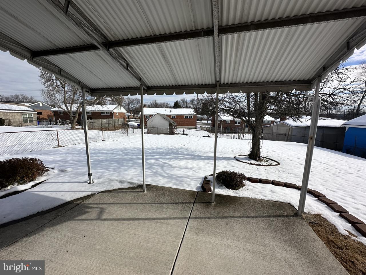 CONNECTICUT AVENUE ESTATES - Residential Lease