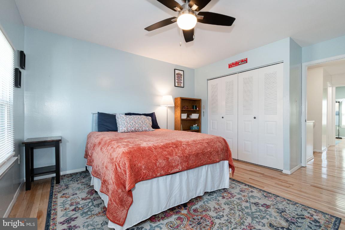 WASHINGTON HILL - Residential