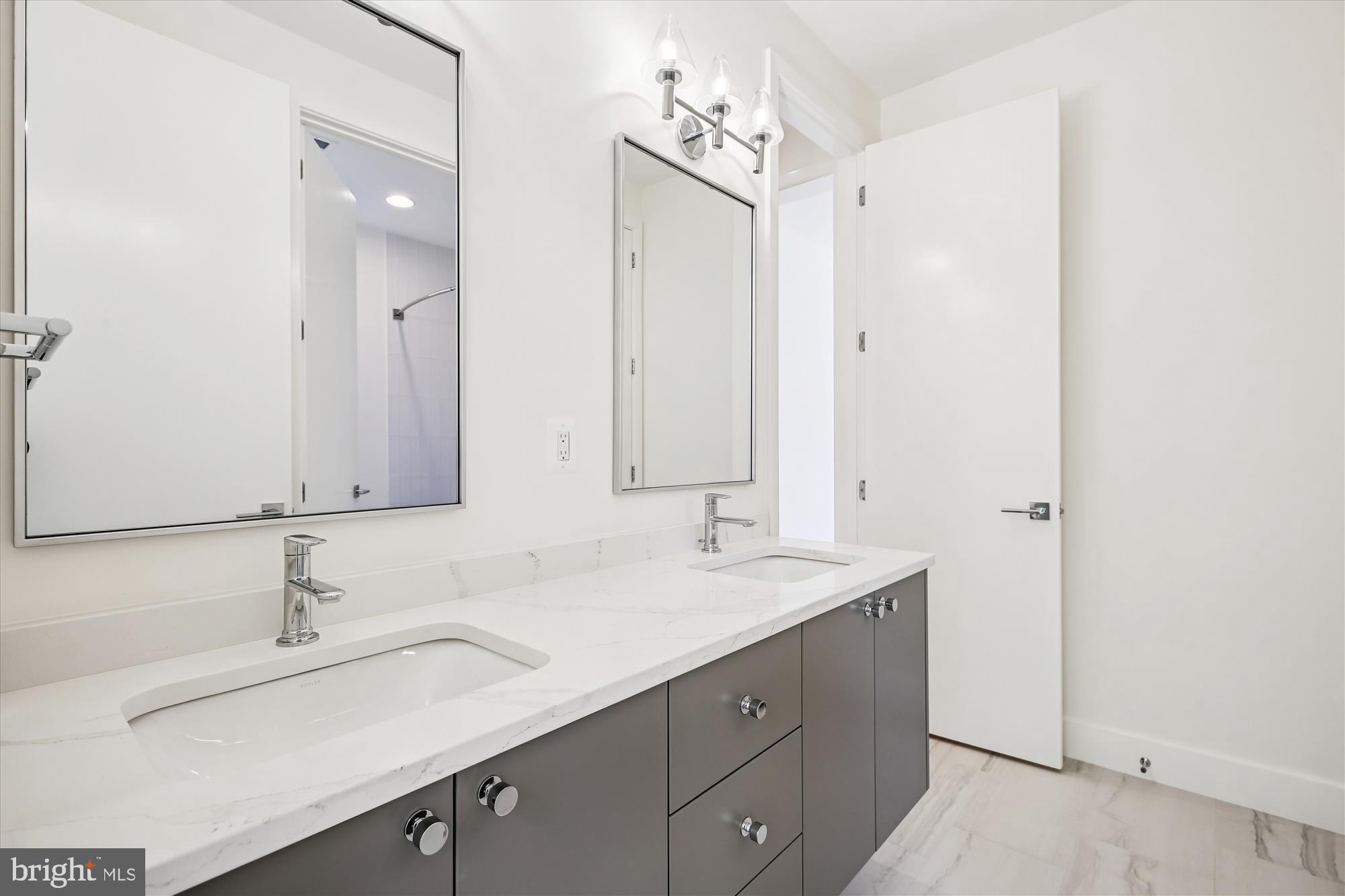 CABIN JOHN PARK - Residential