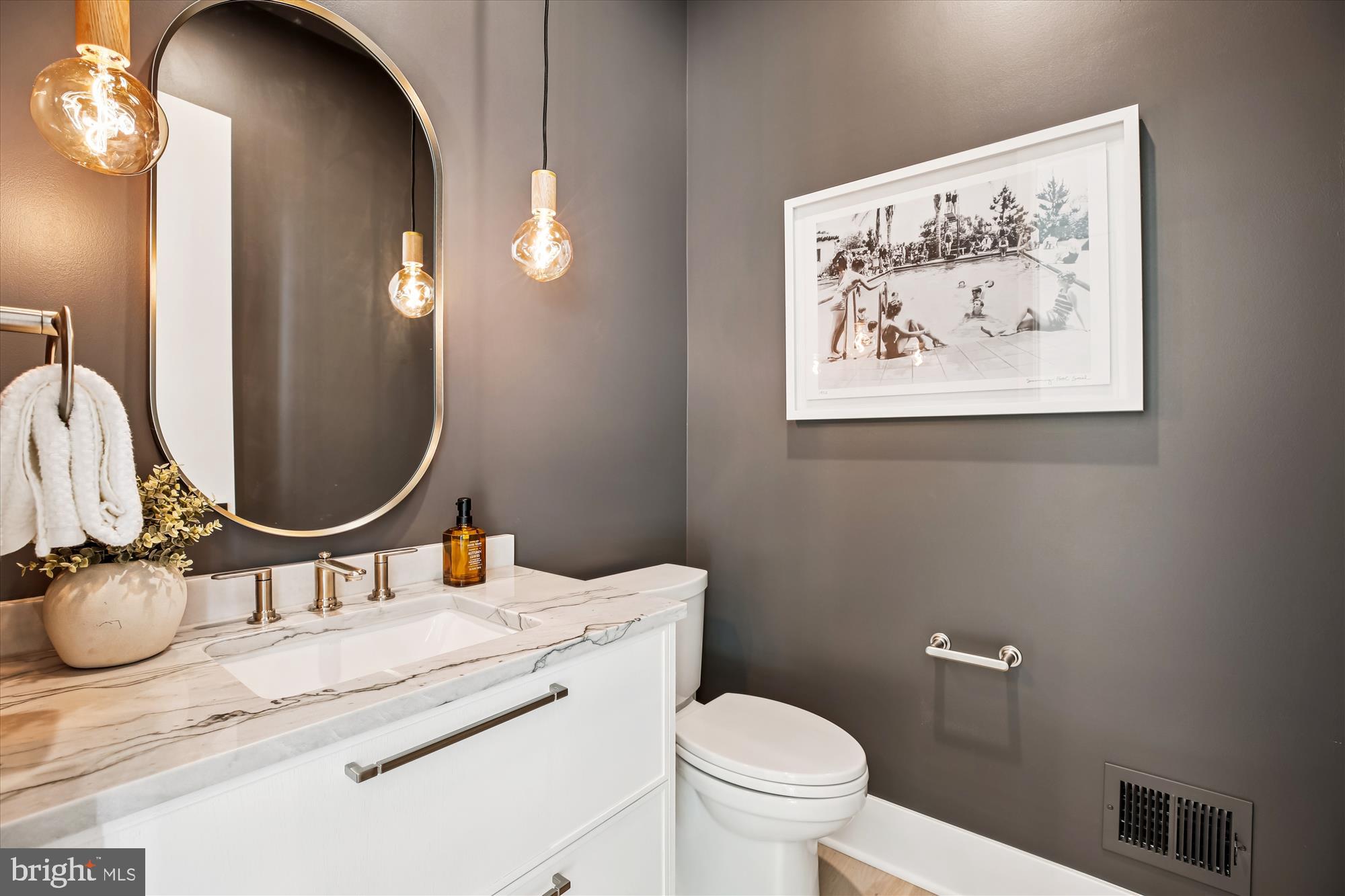 CABIN JOHN PARK - Residential