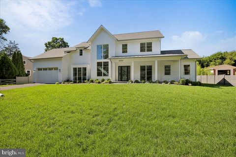 6514 76TH STREET CABIN JOHN MD 20818