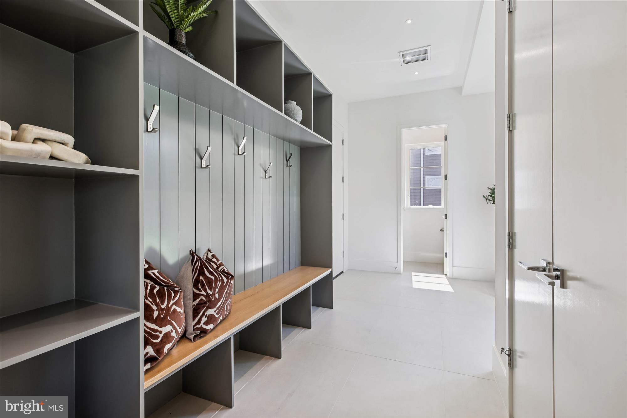 CABIN JOHN PARK - Residential