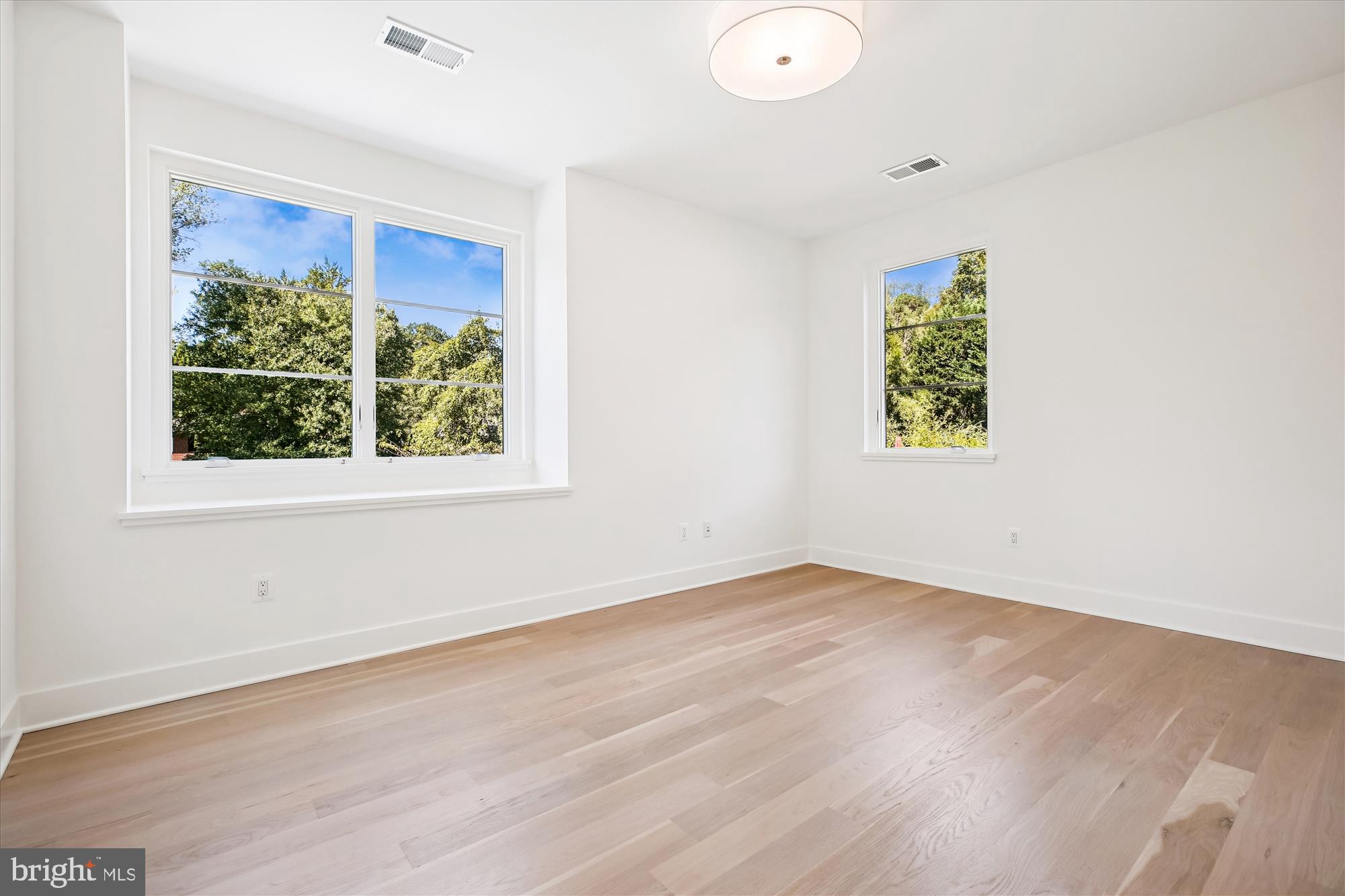 CABIN JOHN PARK - Residential