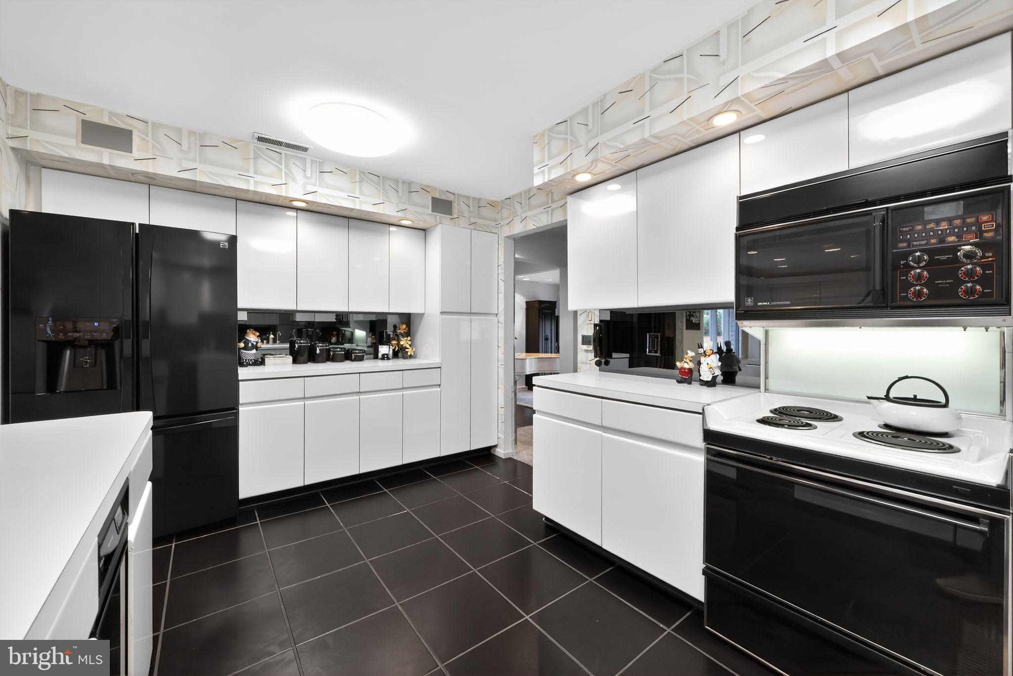 LAKES AT ALLUVIUM - Residential